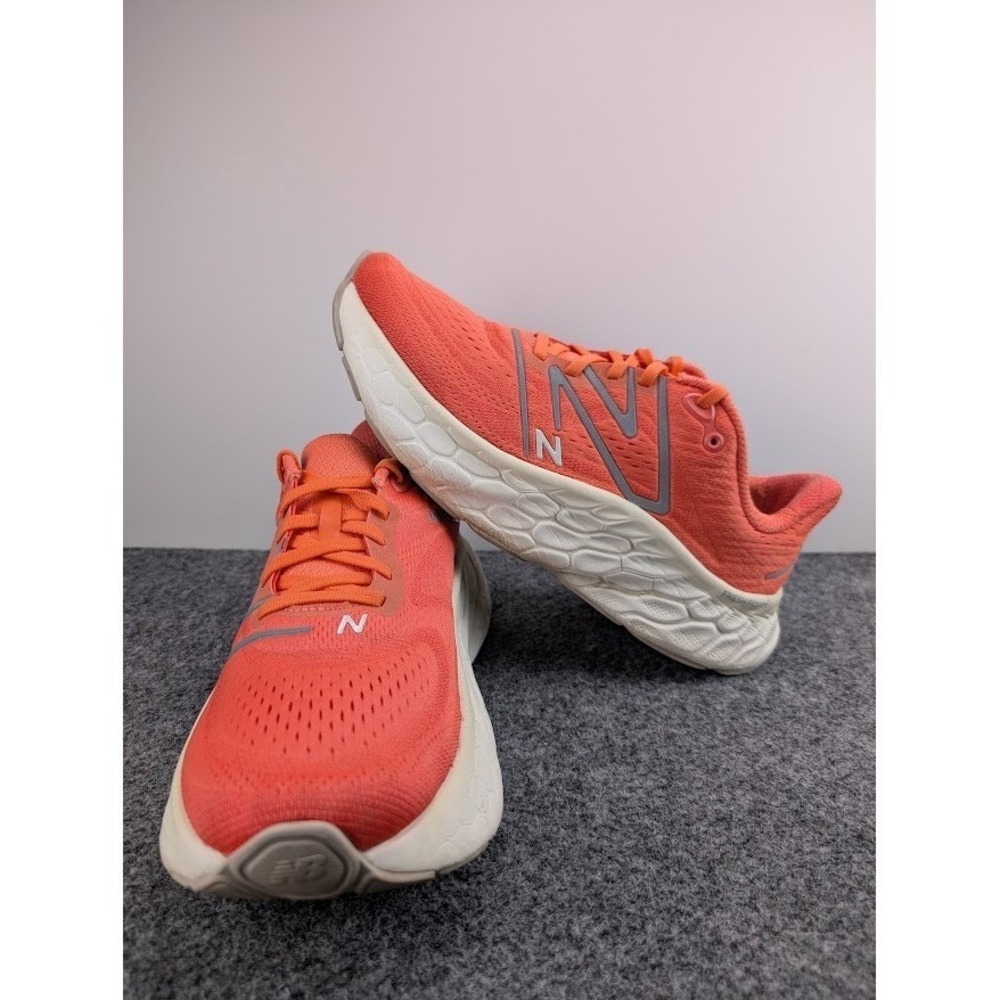 New Balance Fresh Foam More v4 Running Shoes Womens 10.5 Coral Pink WMMORNP4